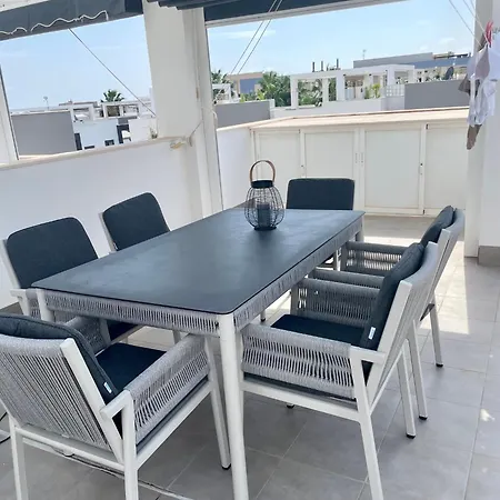 La Zenia Апартаменты
