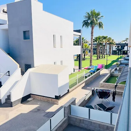 La Zenia Апартаменты *